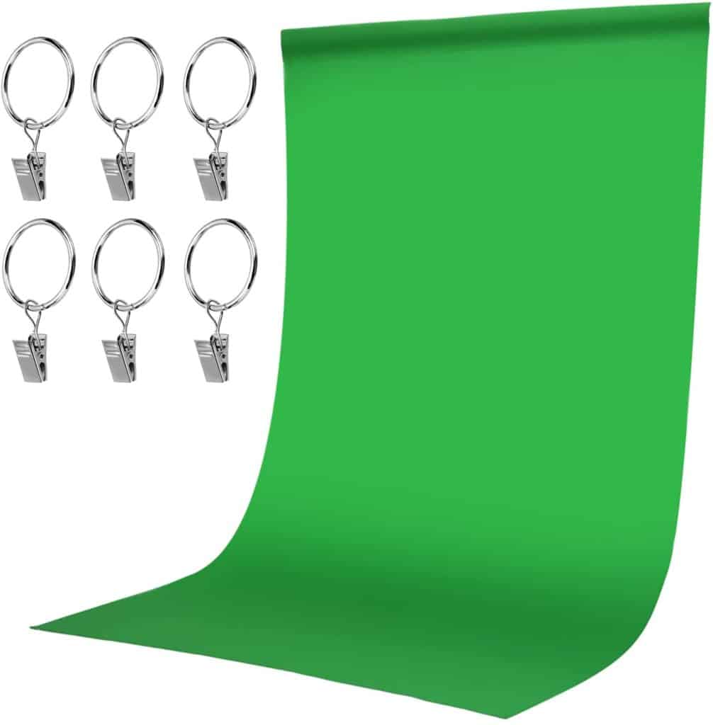 Set & backdrop: Green Screen MOHOO 5x7 ft Green Backdrop