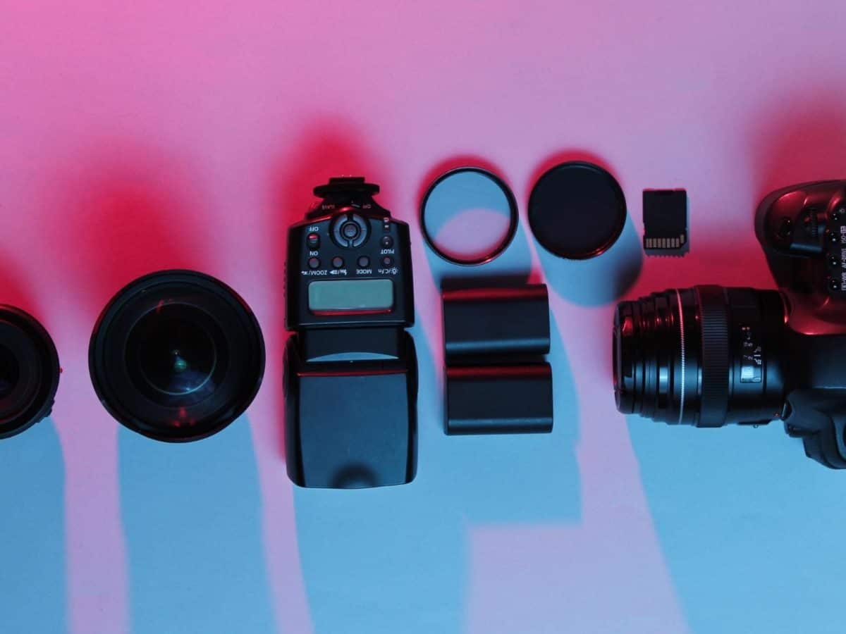 Must-have DSLR accessories for motion photography