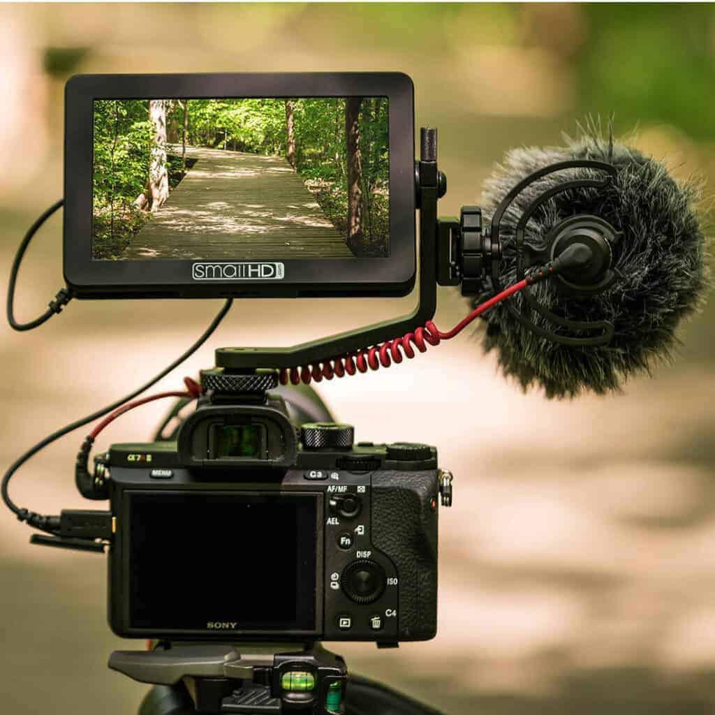 Cludadwy ac ansawdd: SmallHD Focus 5 IPS